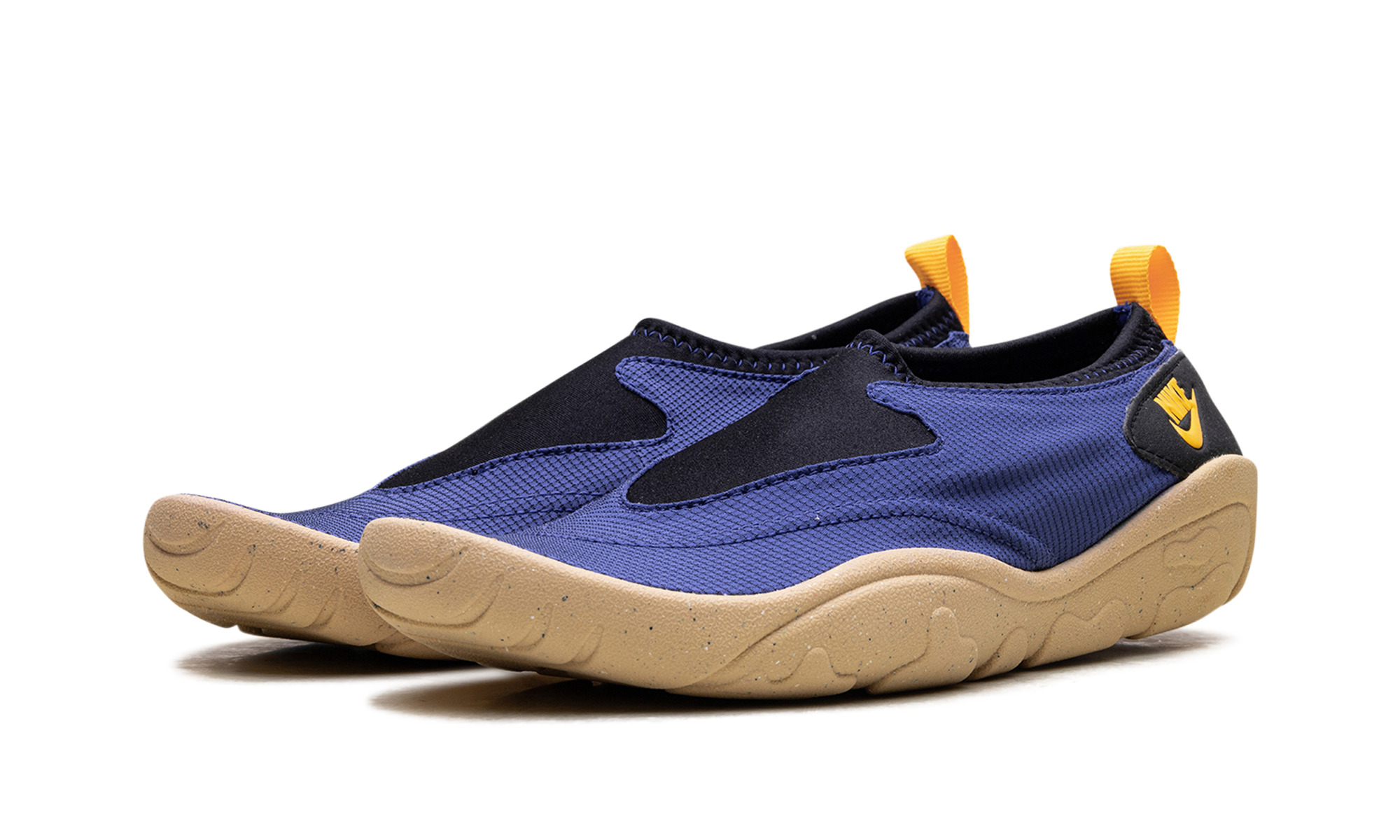 Aqua Turf "Deep Night Laser Orange Gum" - 2