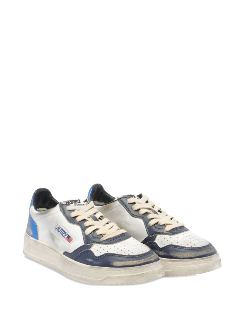 AUTRY leather logo sneakers outlook