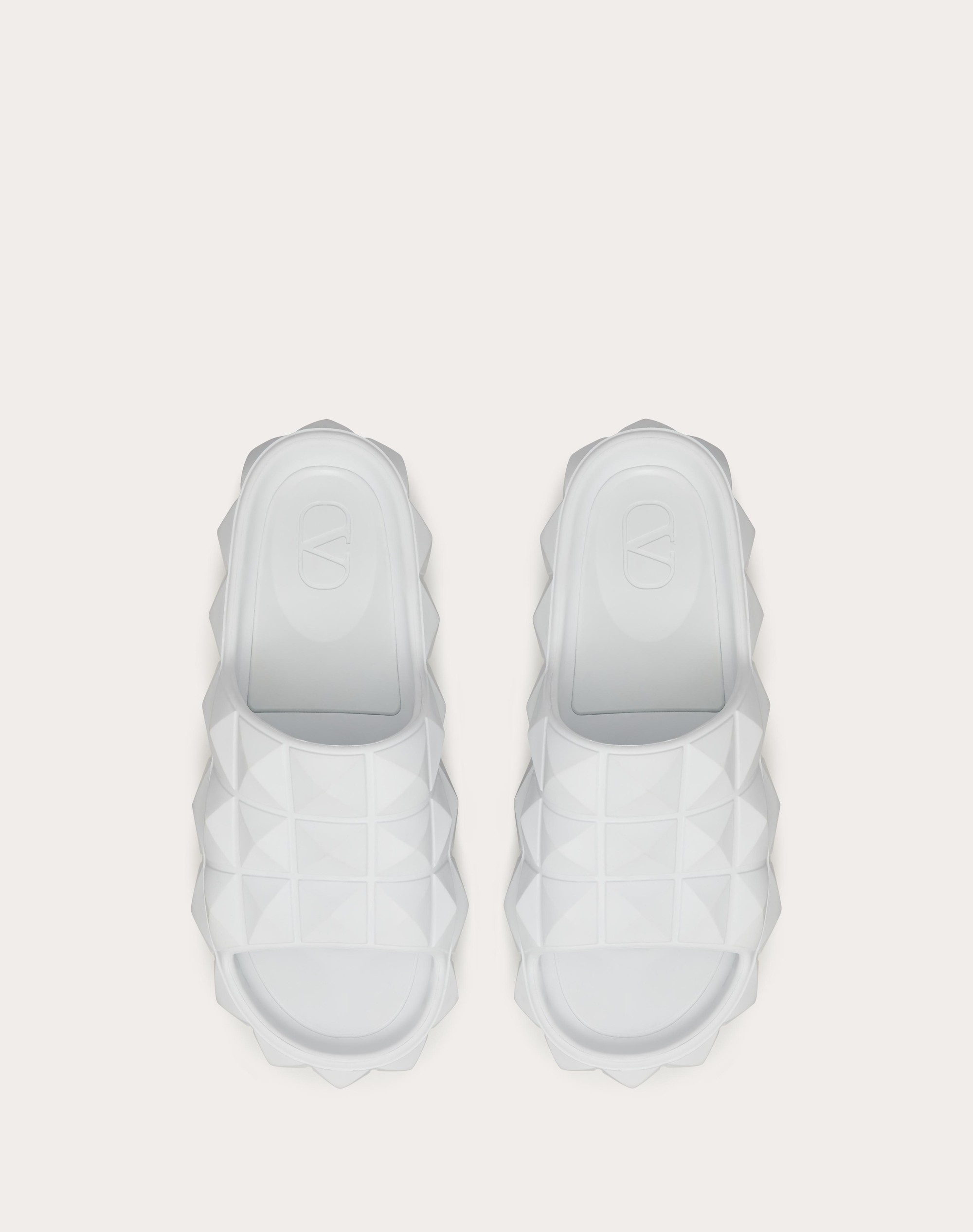 ROMAN STUD TURTLE SLIDE SANDAL IN RUBBER - 4