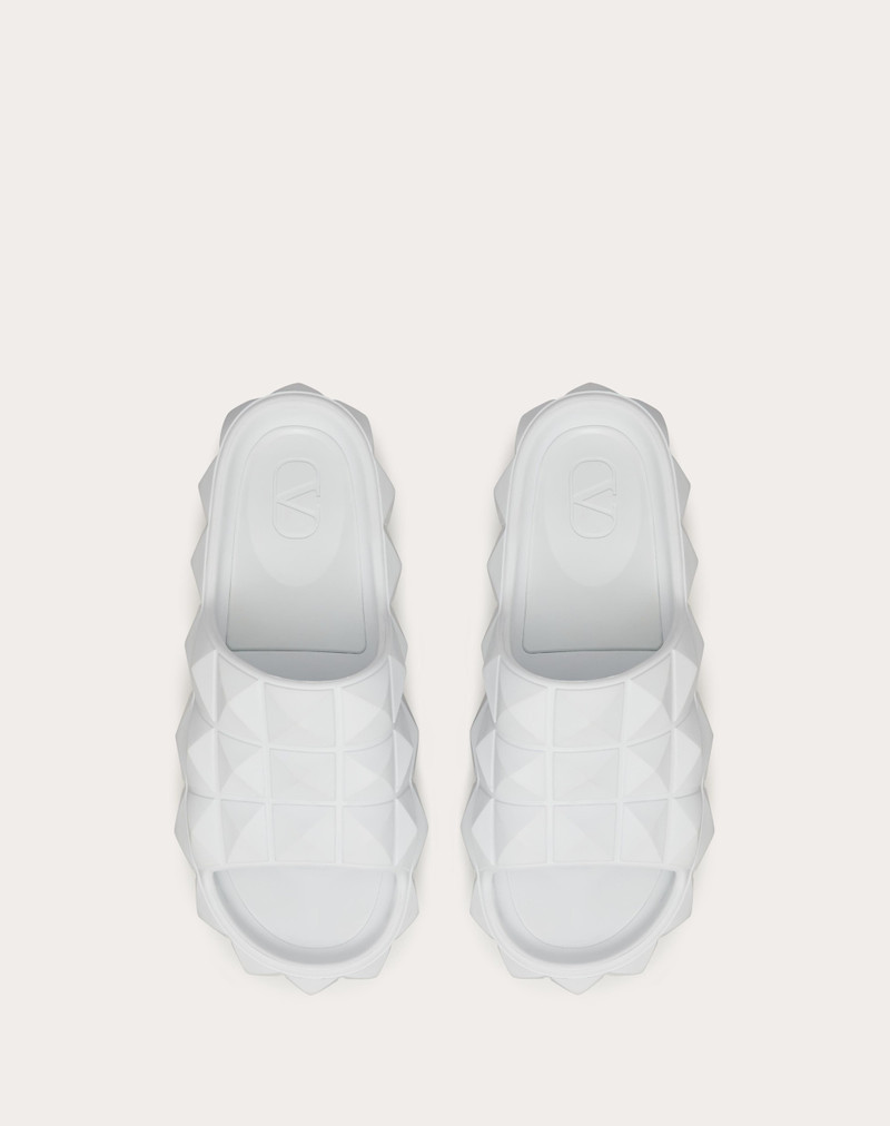 ROMAN STUD TURTLE SLIDE SANDAL IN RUBBER 4