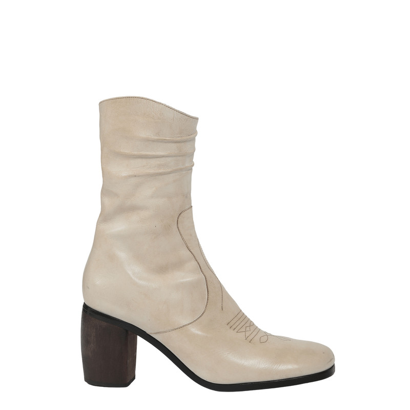 RADIATION HEEL 1