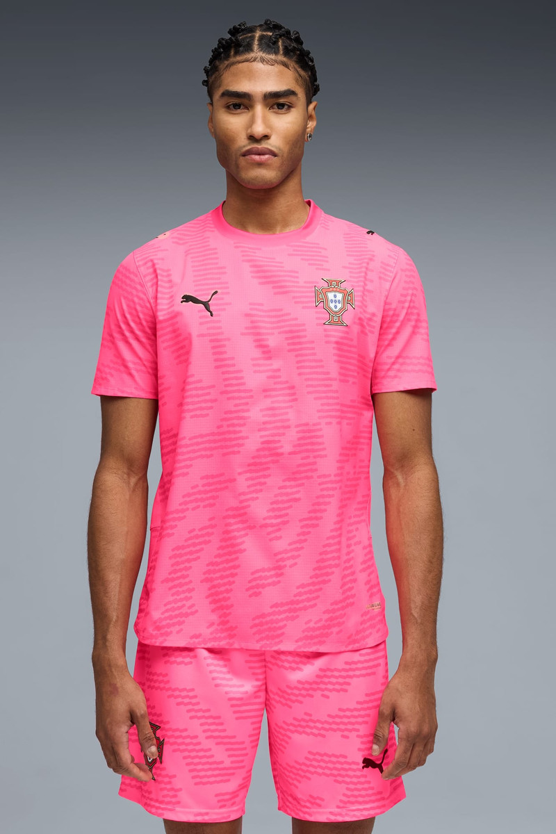 PUMA PUMA x PORTUGAL x SALEHE BEMBURY Men's Authentic Goalkeeper Jersey outlook