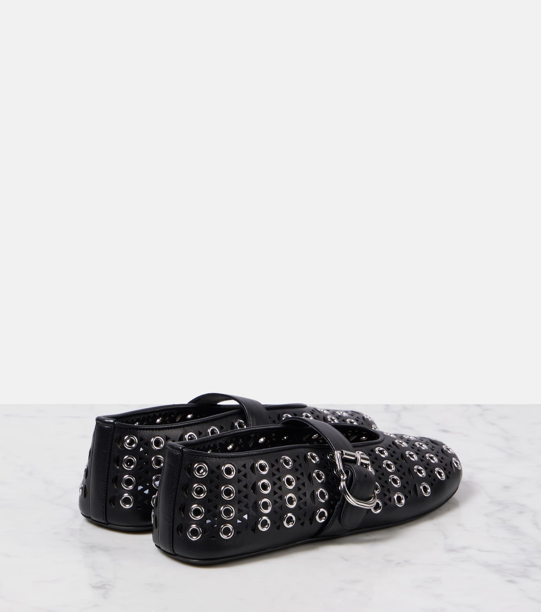 Eyelets leather ballet flats - 2