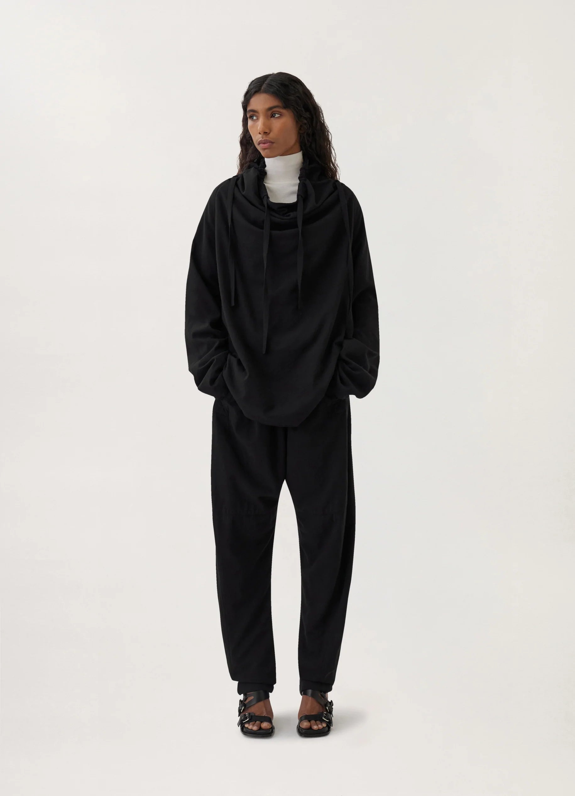 SOFT HOODIE
WASHED WOOL - 5