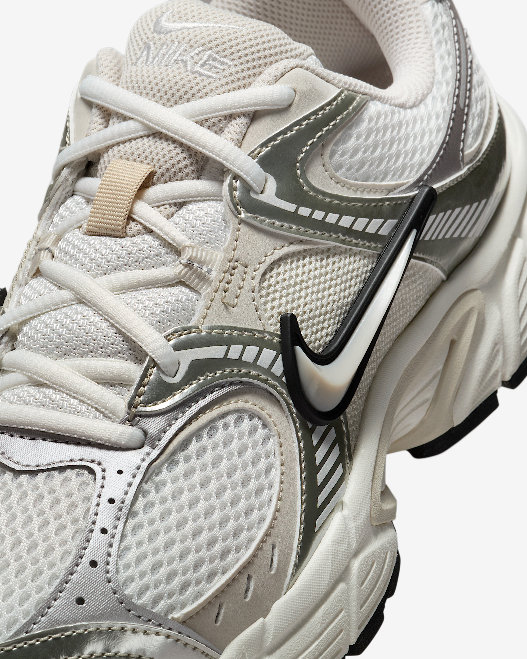 Nike V5 RNR Women's Shoes - 7