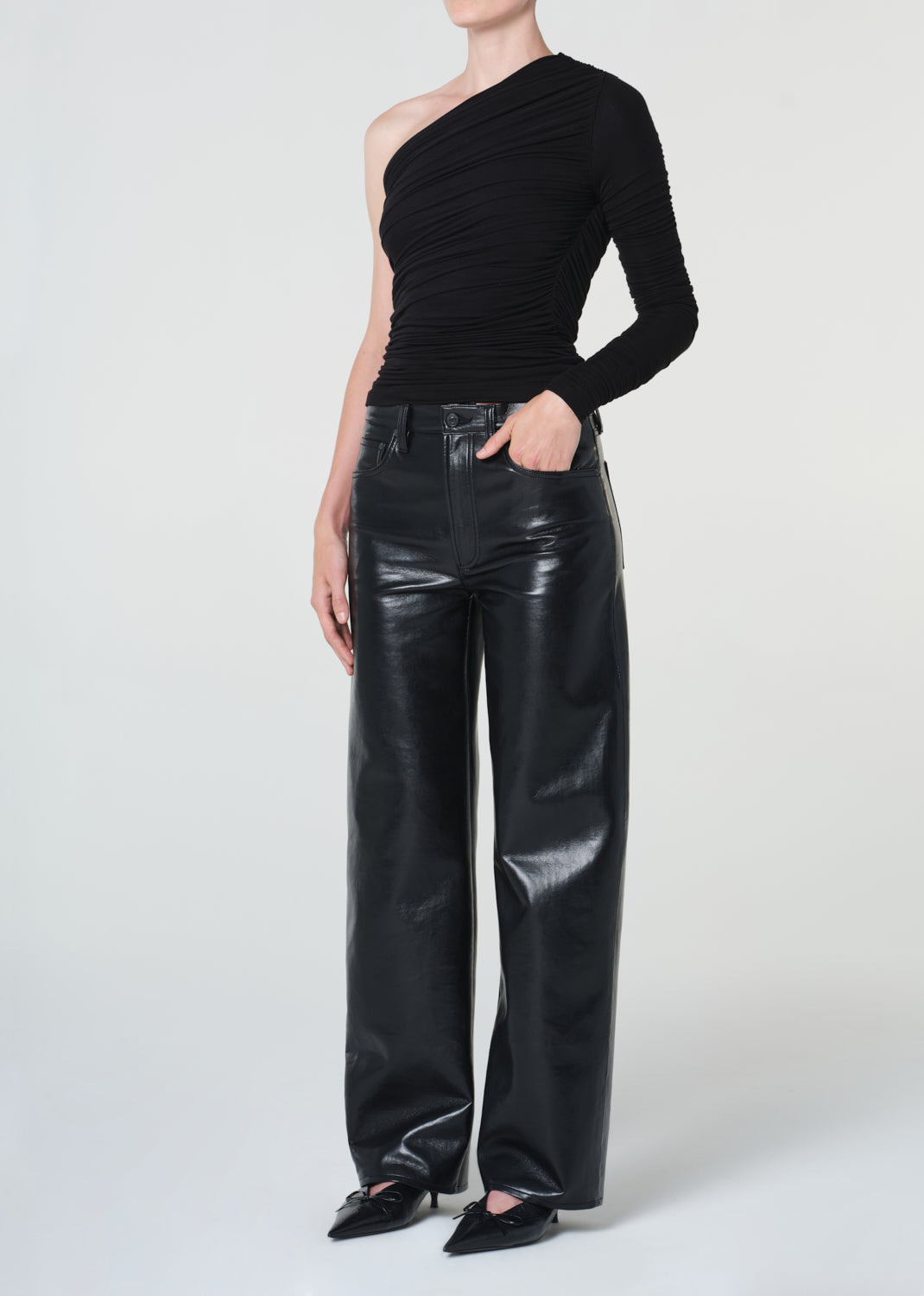 ANNETTE TEE IN BLACK - 4