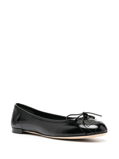 GUCCI high-shine bow ballerina shoes outlook