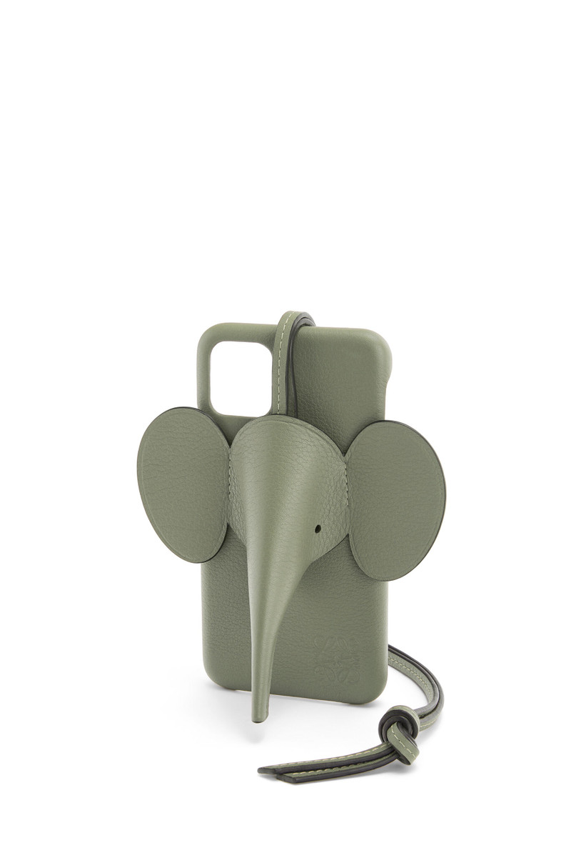 Loewe Elephant cover for iPhone 11 in classic calfskin outlook