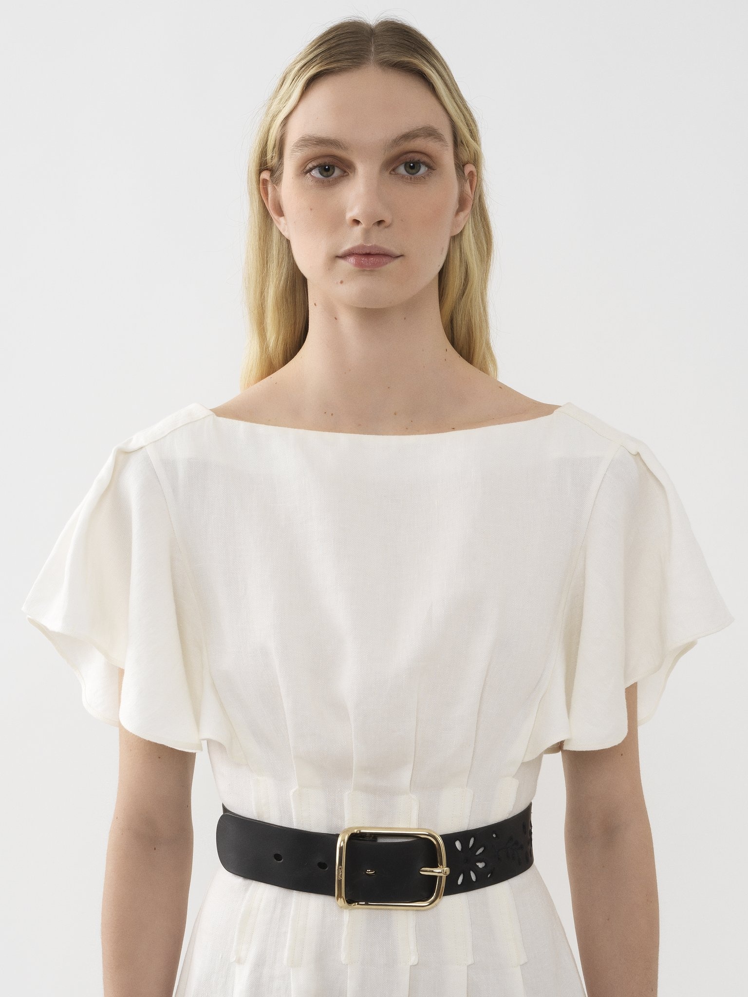 WING-SLEEVE DRESS - 6