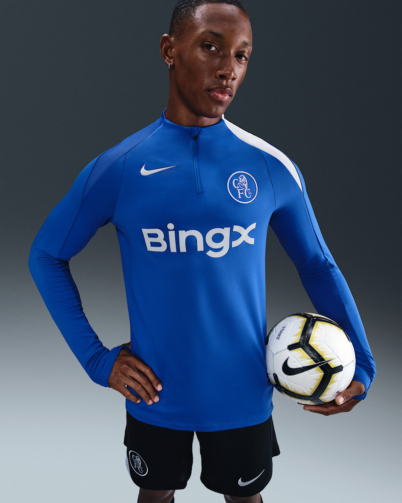 Chelsea FC Strike Third Men's Nike Dri-FIT Total 90 Soccer Knit Drill Top 1