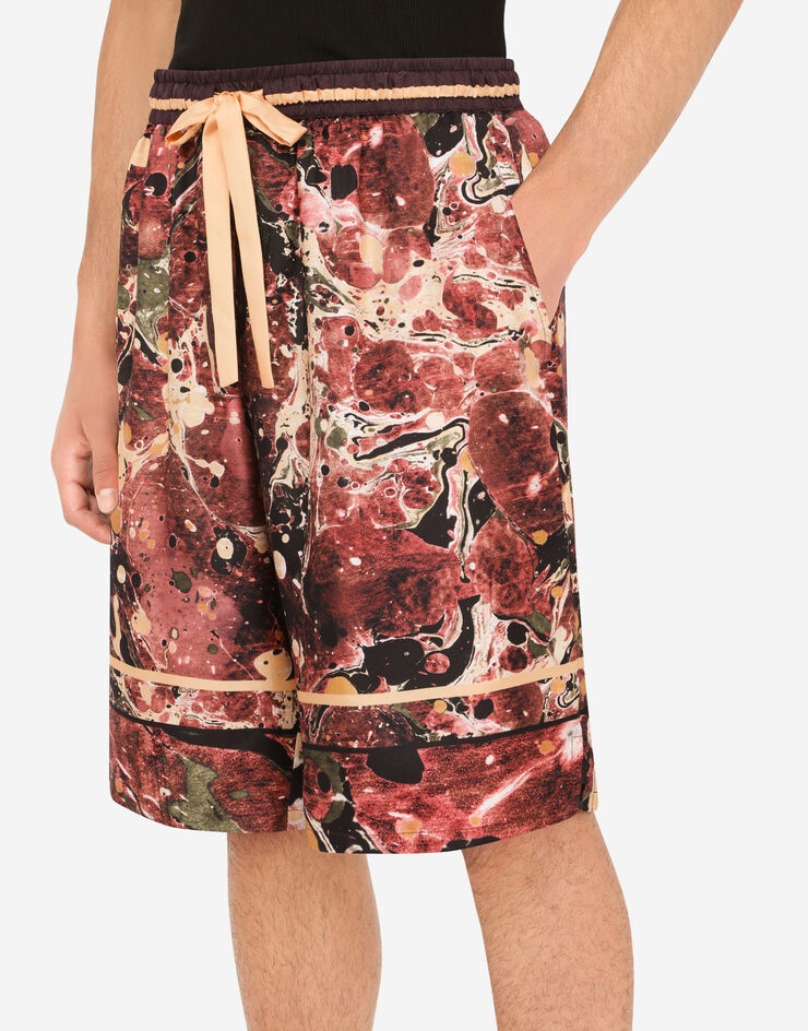 Silk jogging shorts with marbled print - 4