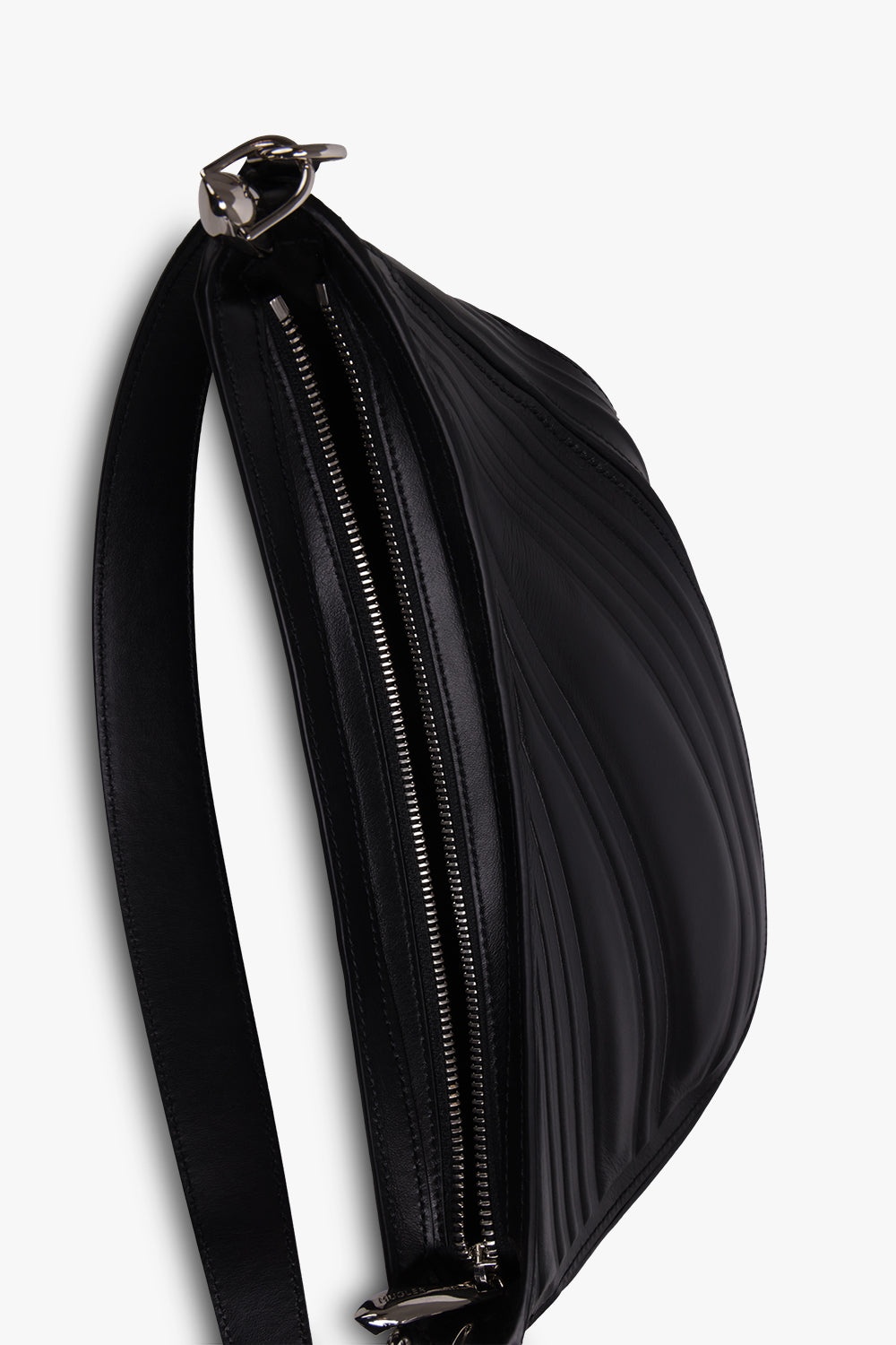 SMALL EMBOSSED SPIRAL CURVE BAG 01 | BLACK - 4