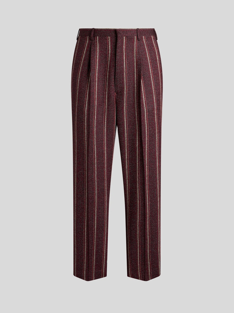BELT를 가진 STRIPED 주거 1
