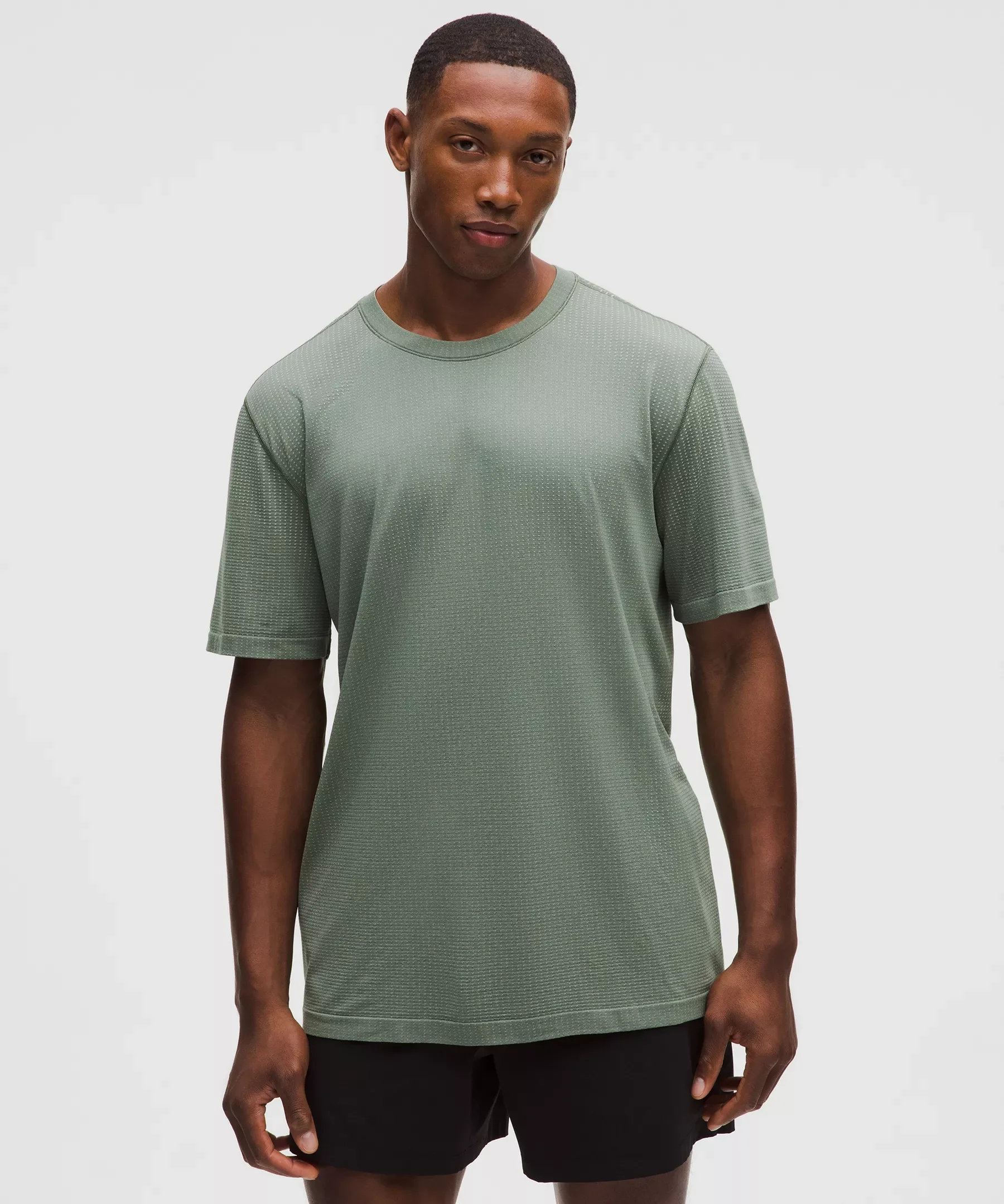 Metal Vent Tech Relaxed-Fit Short-Sleeve Shirt - 1