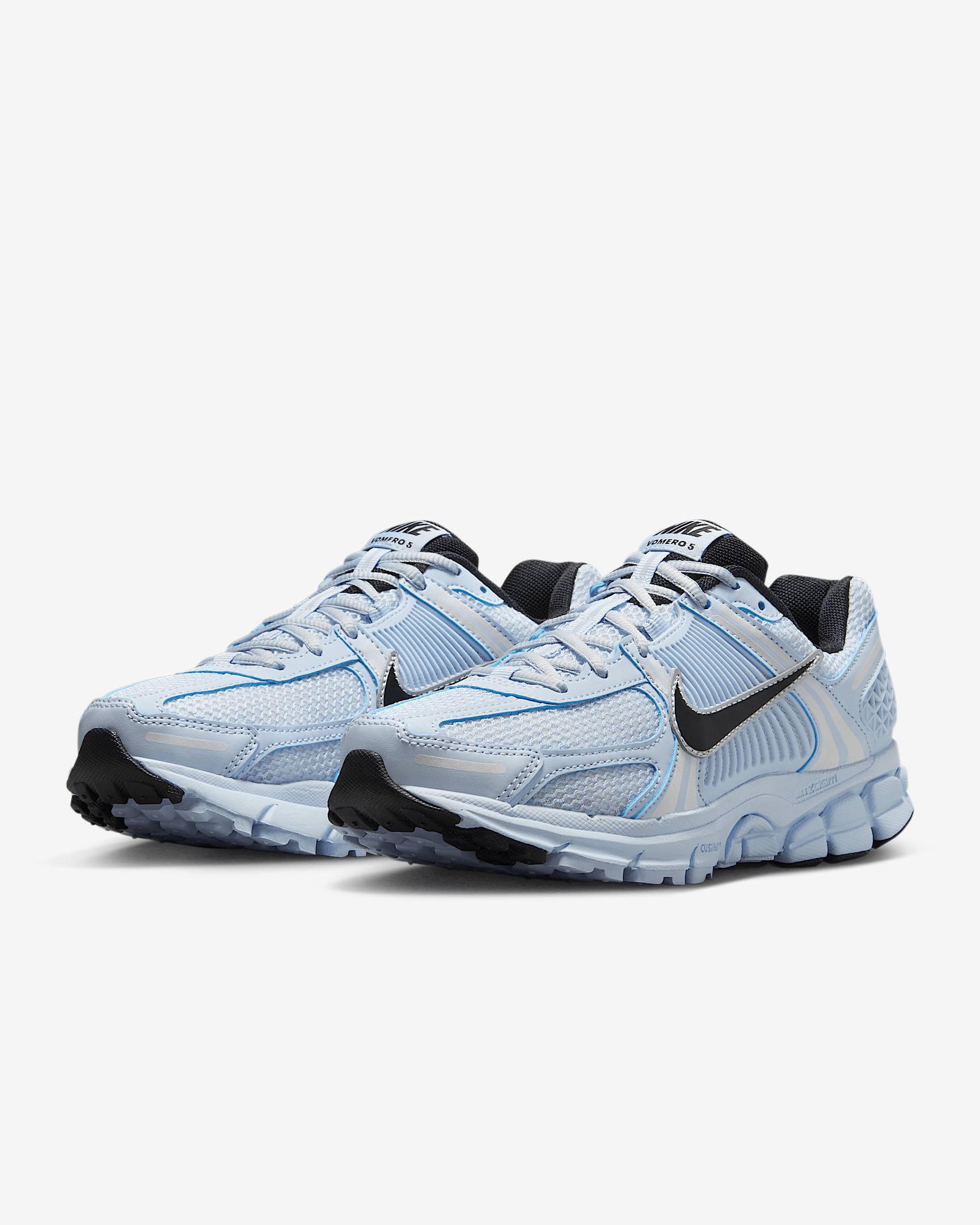 Nike Zoom Vomero 5 Women's Shoes - 5