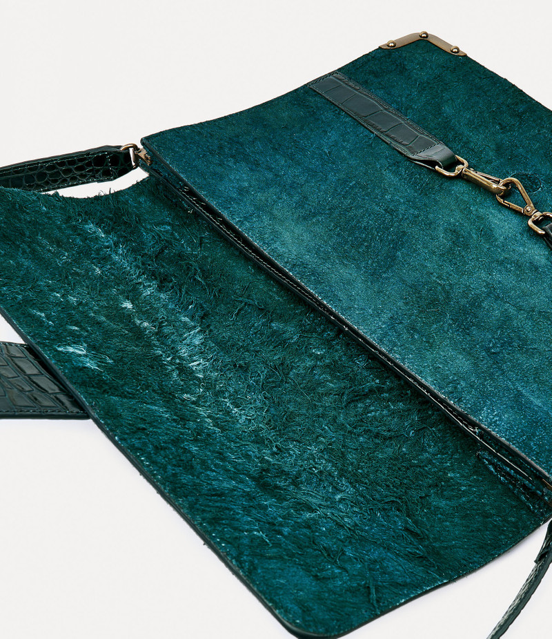 BELLA HORSEBIT FLAP M 3