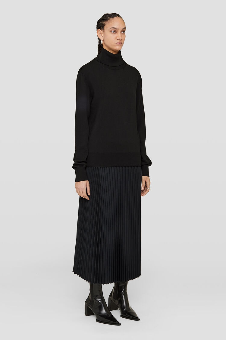 High-Neck Sweater - 4