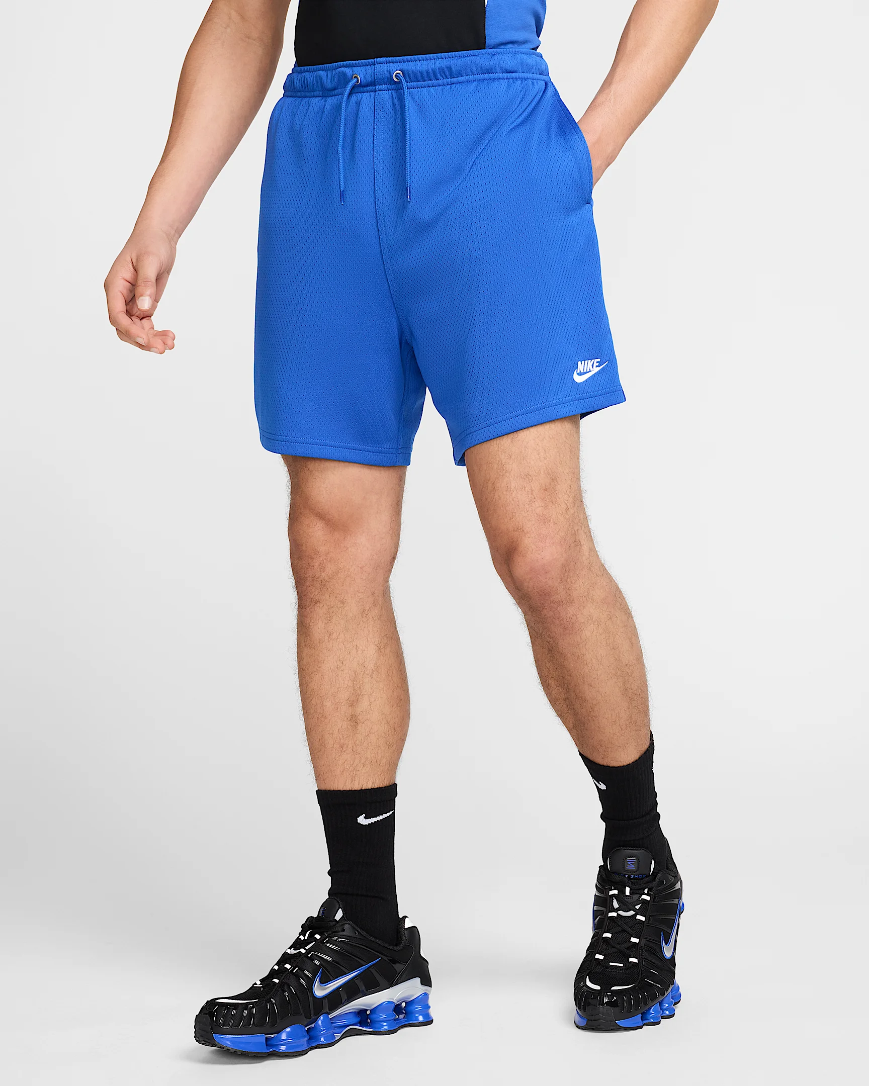 Nike Club Men's Mesh Flow Shorts - 1