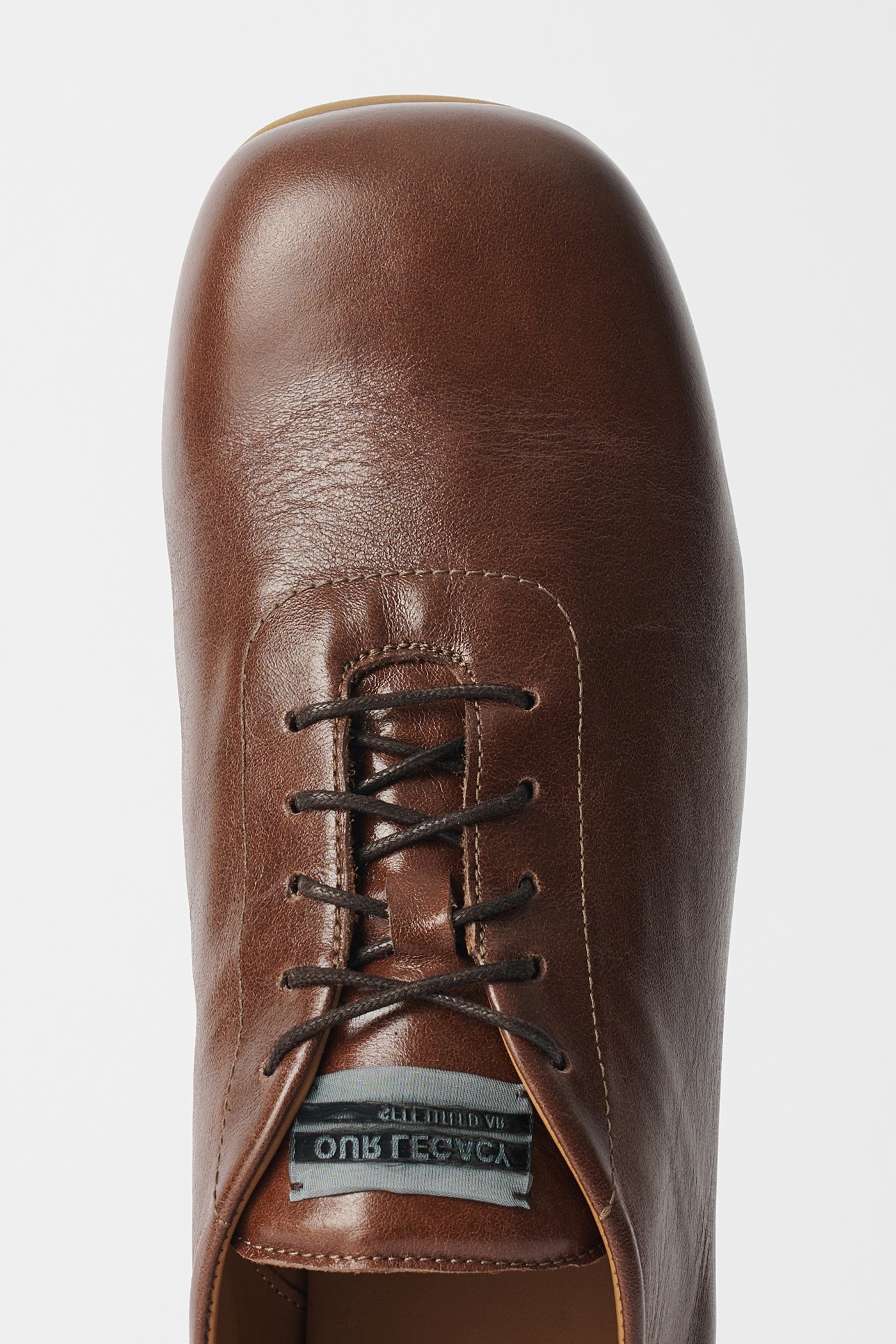 靴 our legacy sneak in Sombre Satin Bovine Our Legacy - Sneak In Sombre Satin Bovine