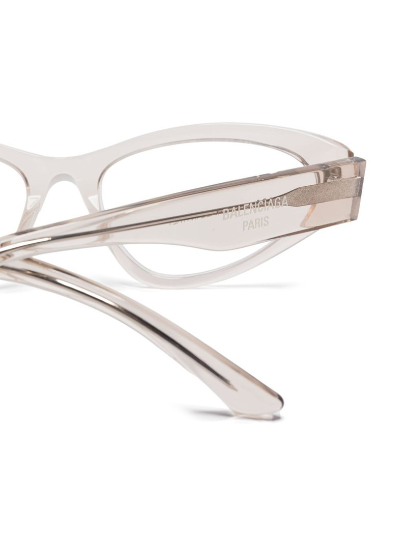 rectangle-frame glasses 3