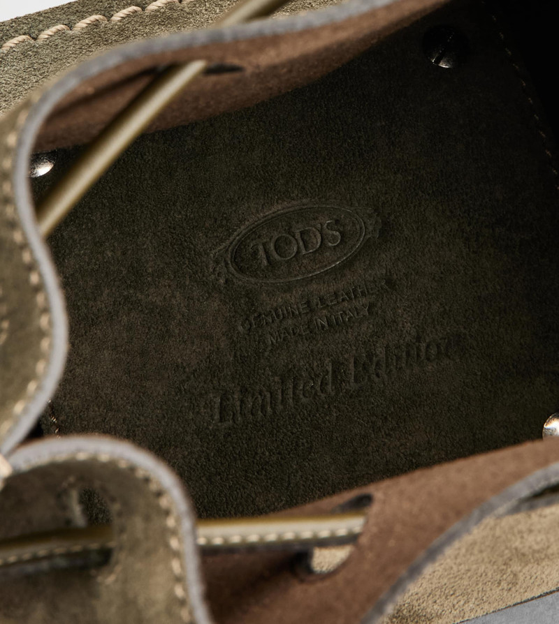 BUCKET BAG IN SUEDE MICRO - GREEN 7