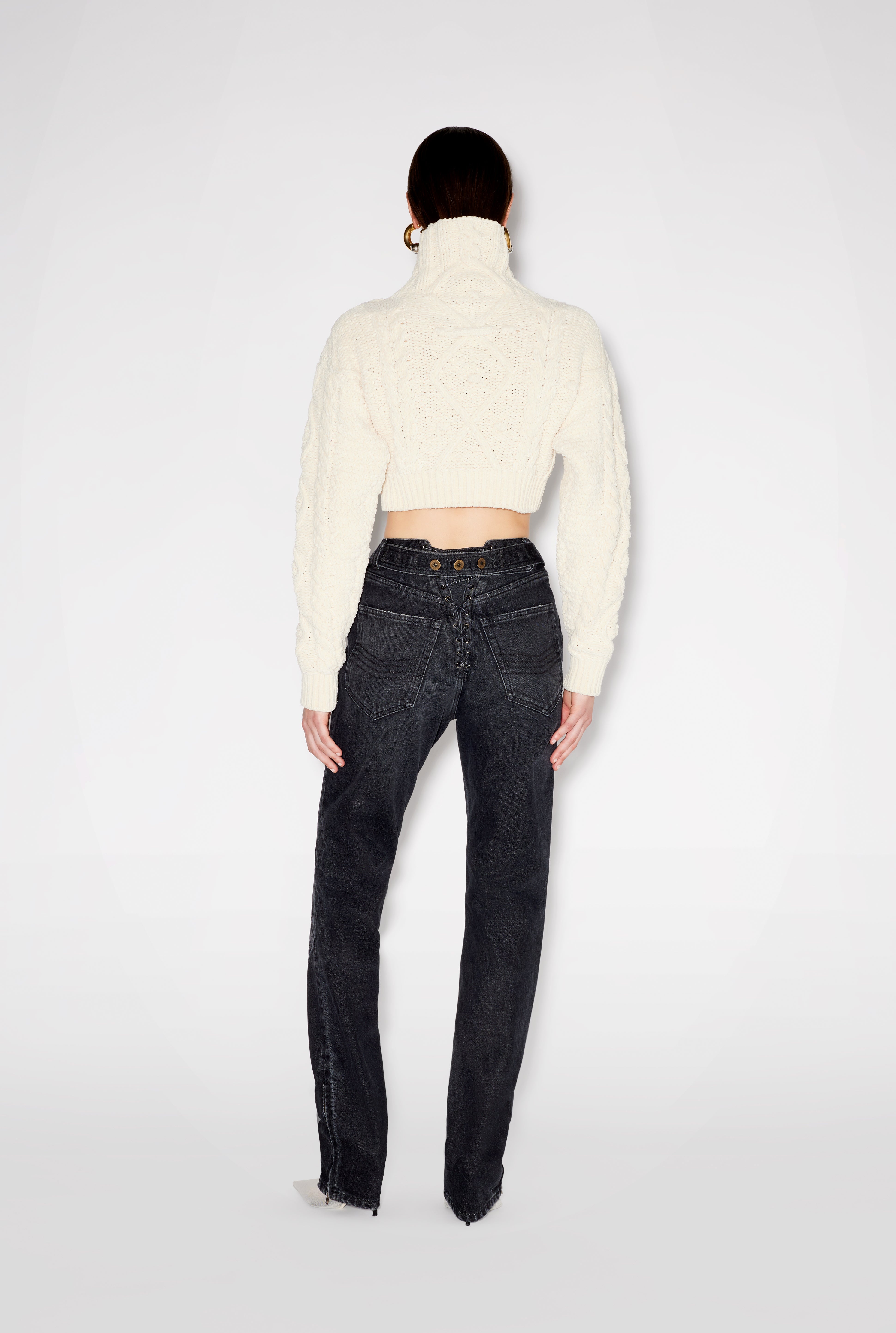 THE CROPPED MADONE SWEATER - 3