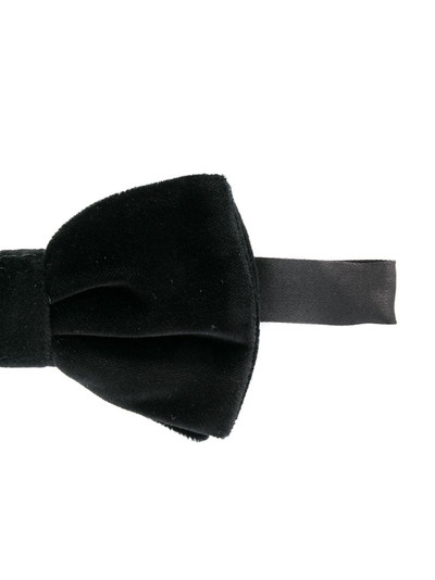 Dolce & Gabbana bow tie outlook