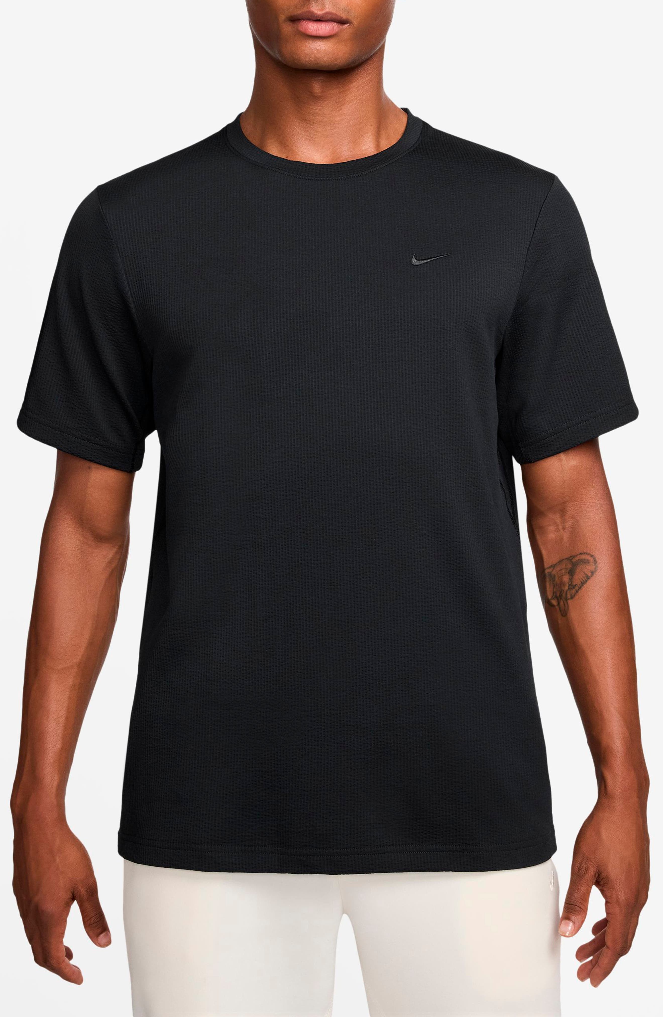 Nike Versatile Dri-FIT T-Shirt in Black at Nordstrom - 1