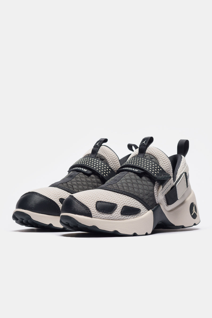 Trunner LX Sneaker in Light Orewood Brown/Anthracite - 2