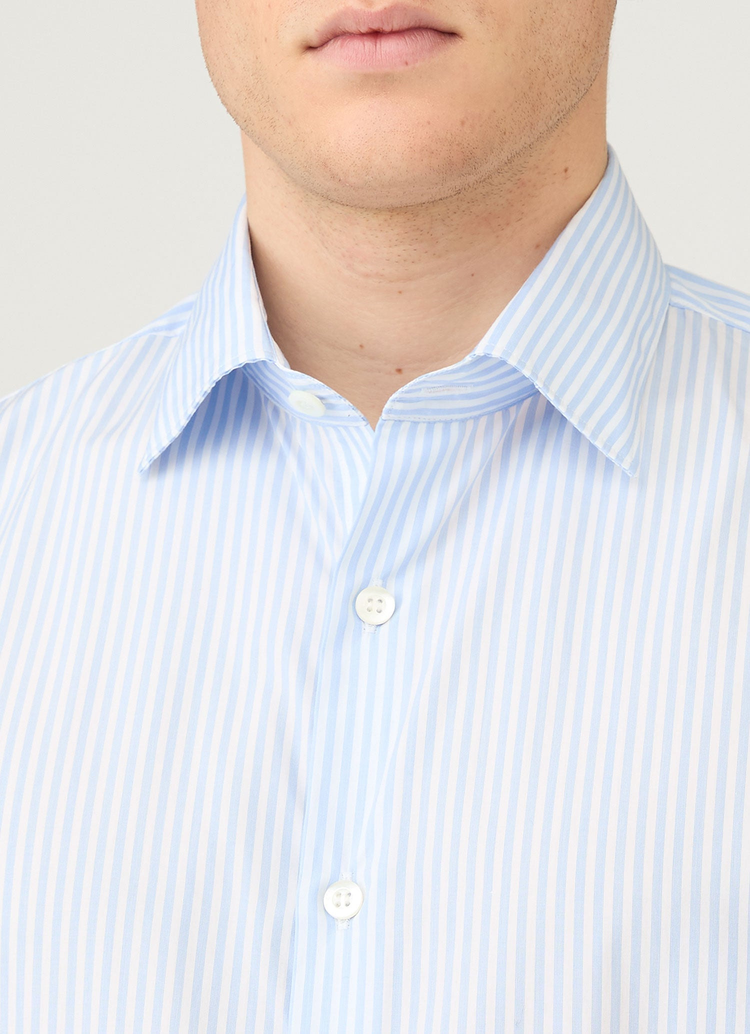 Cutaway Collar Shirt - 6