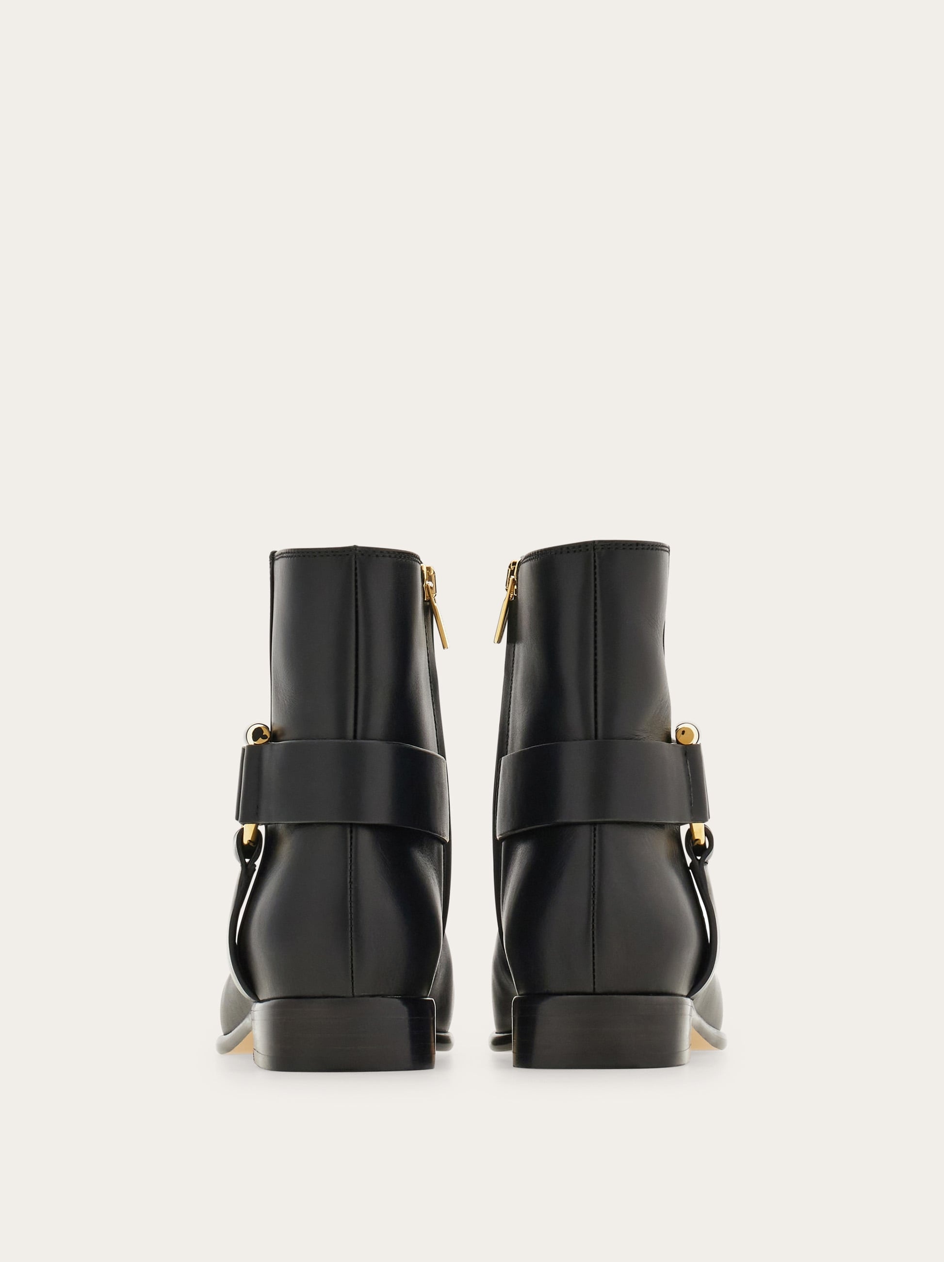 Gancini ornament ankle boot - 4