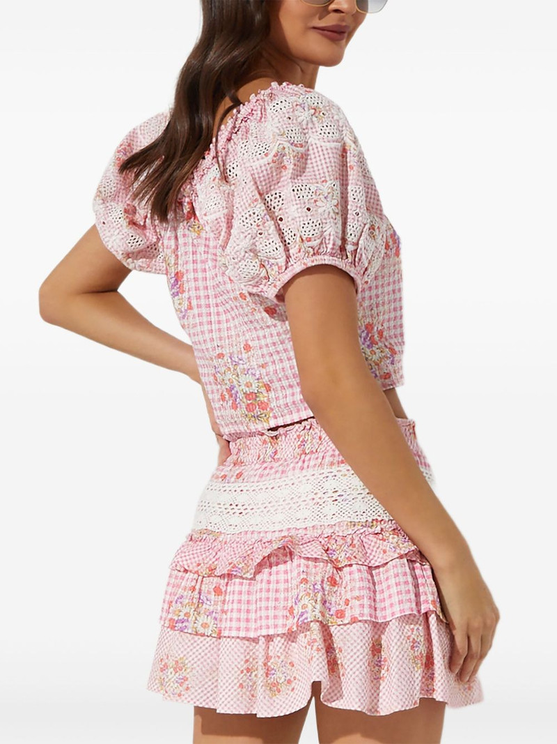 checked-pattern flower-embellishment blouse 3
