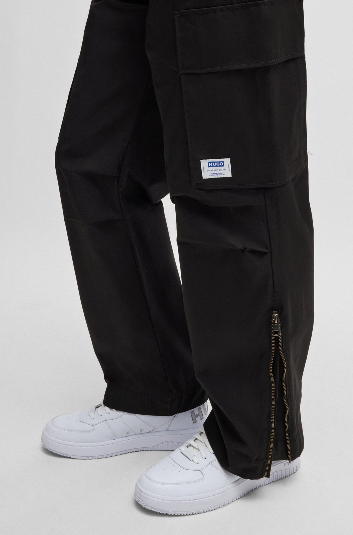 RELAXED-FIT CARGO TROUSERS IN COTTON - 5
