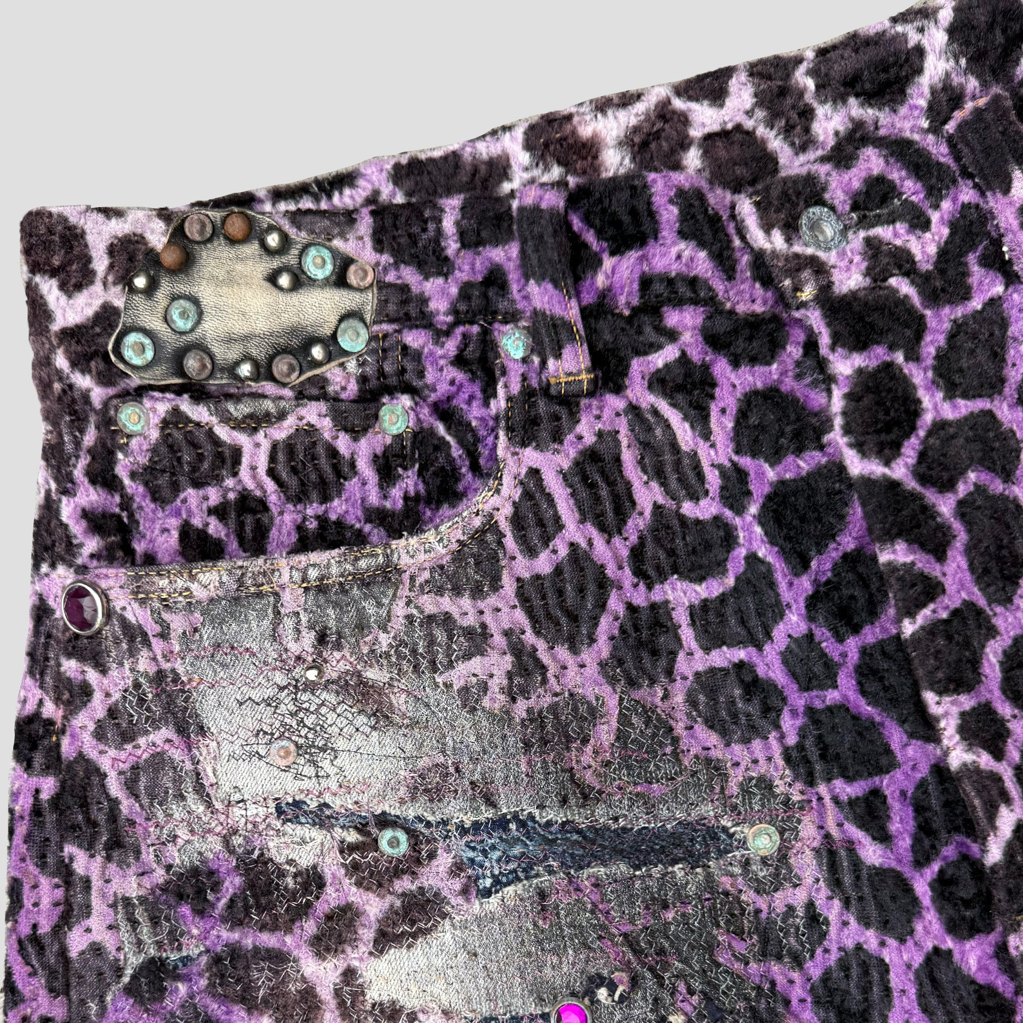 GIRAFFE ECO FUR BORO x STUDS BAGGY SHORTS - 3