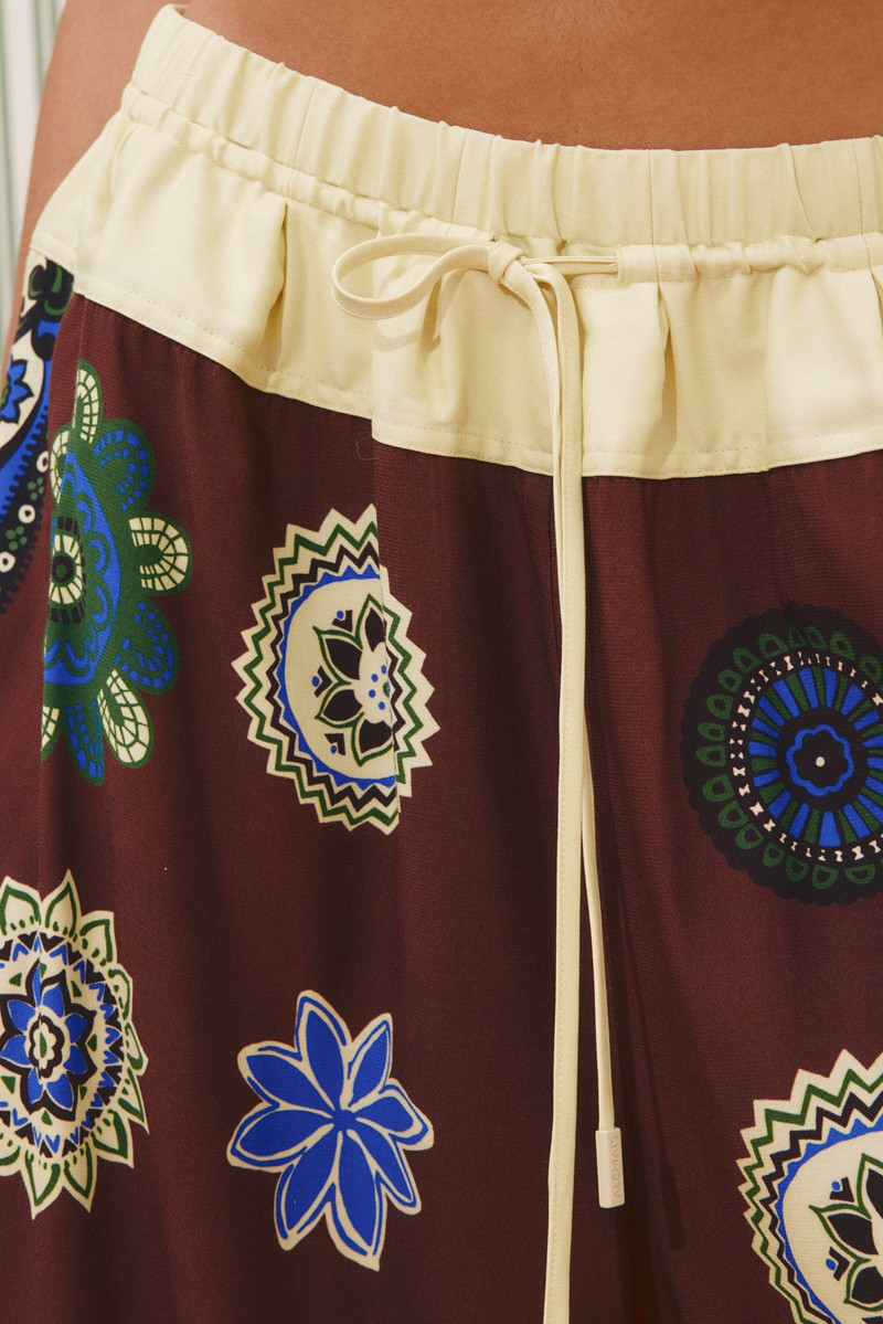 Jasper Short 5