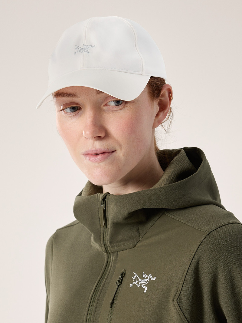 Arc'teryx Small Bird Cap outlook