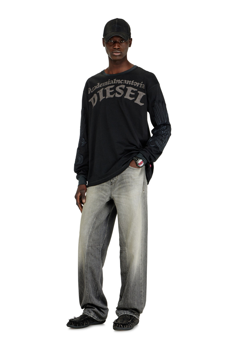 Diesel LONG-SLEEVE T-SHIRT WITH PRINTS AND PATCHES outlook