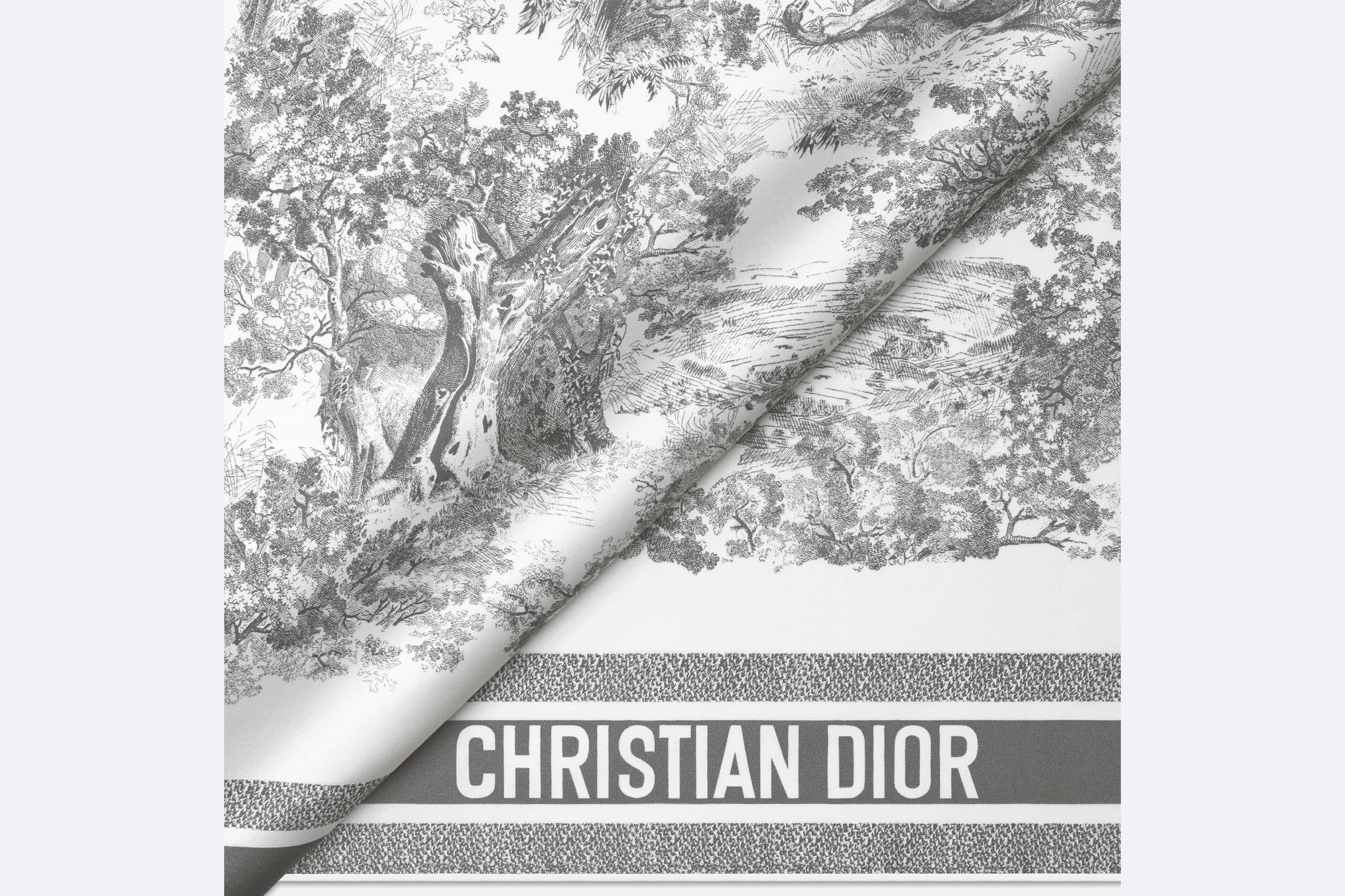 Dior Toile de Jouy Sauvage 90 Square Scarf | REVERSIBLE