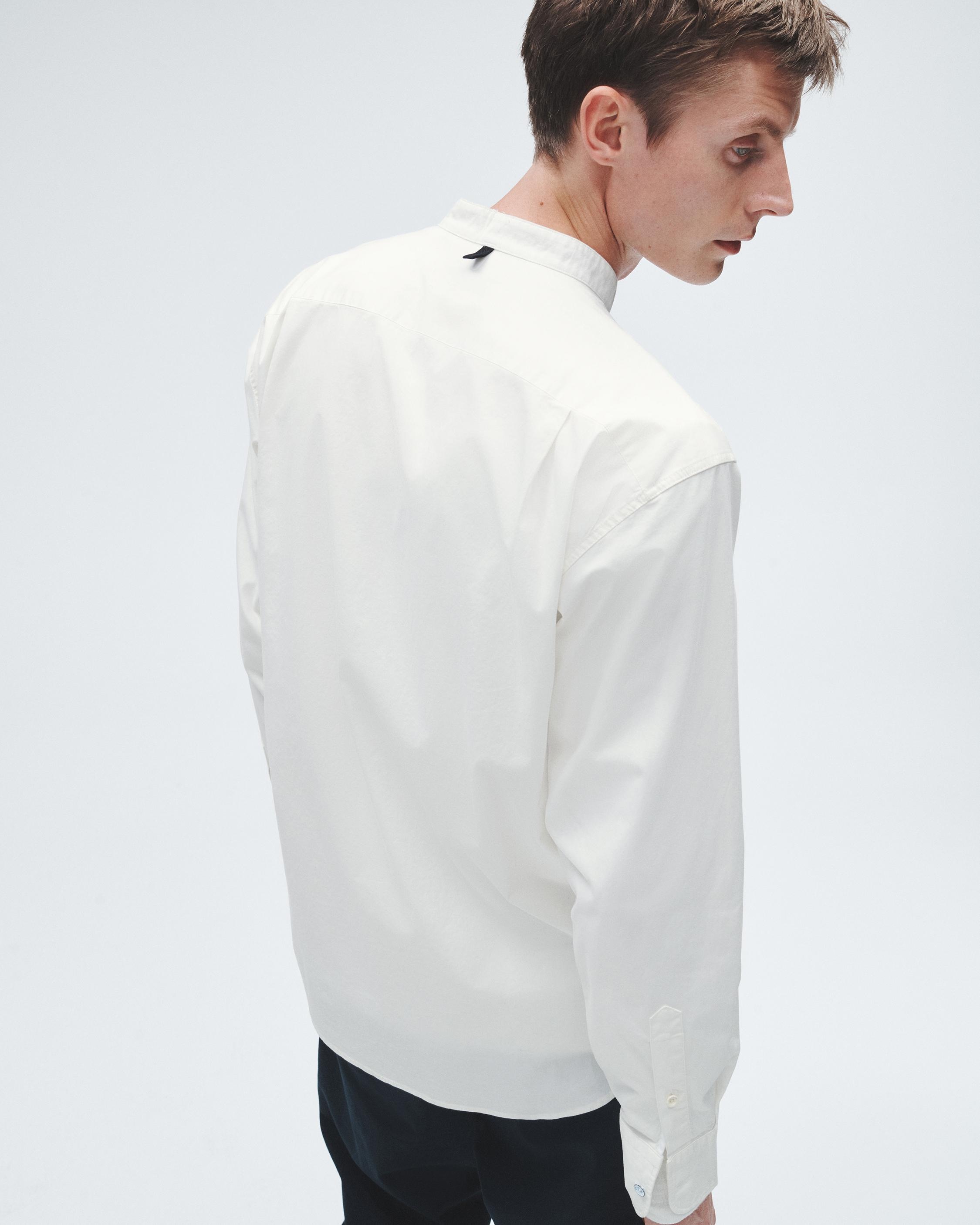 Landon Cotton Poplin Shirt
Relaxed Fit Button Down - 4