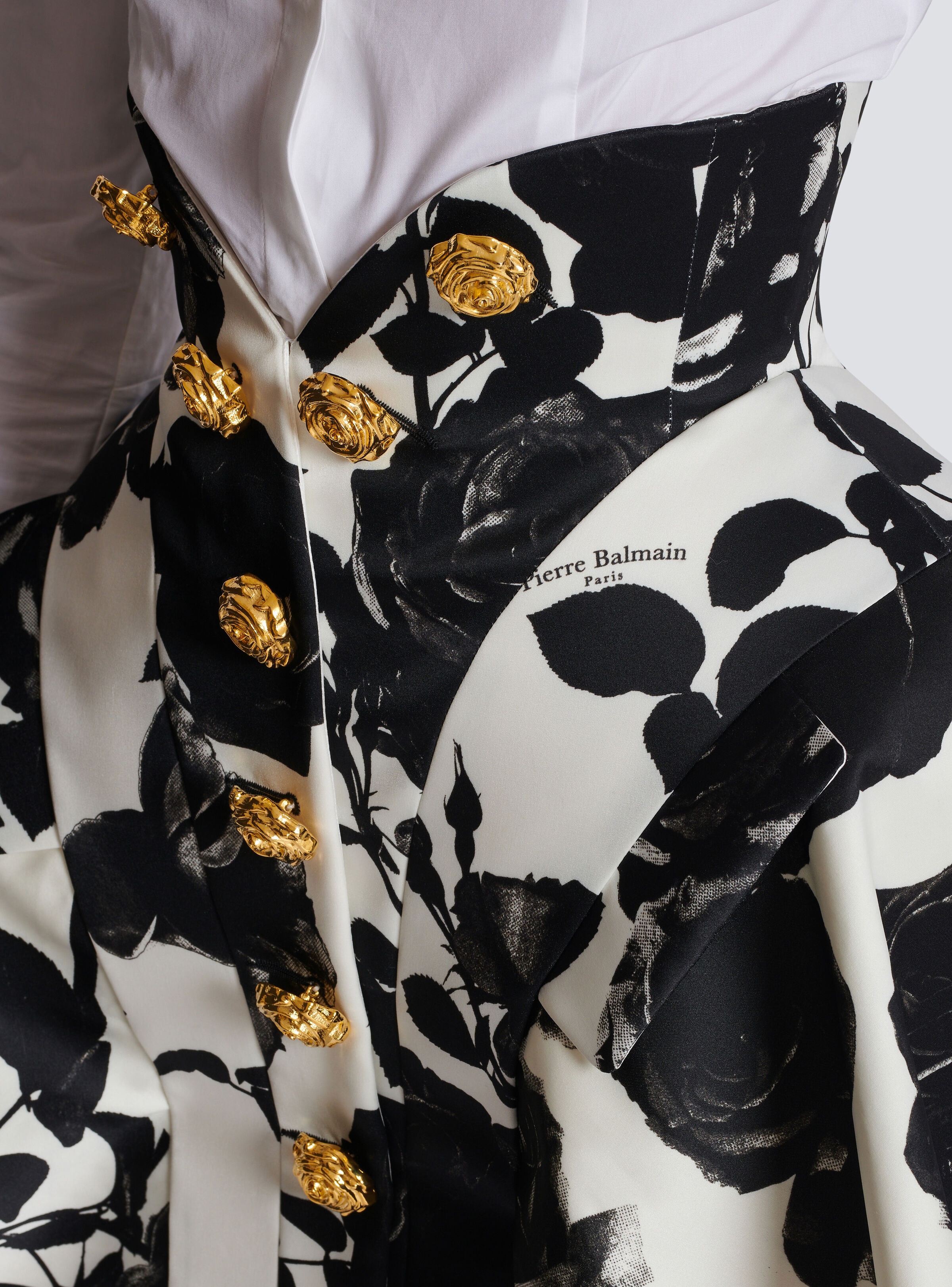 Black and White Roses short tulip skirt - 6