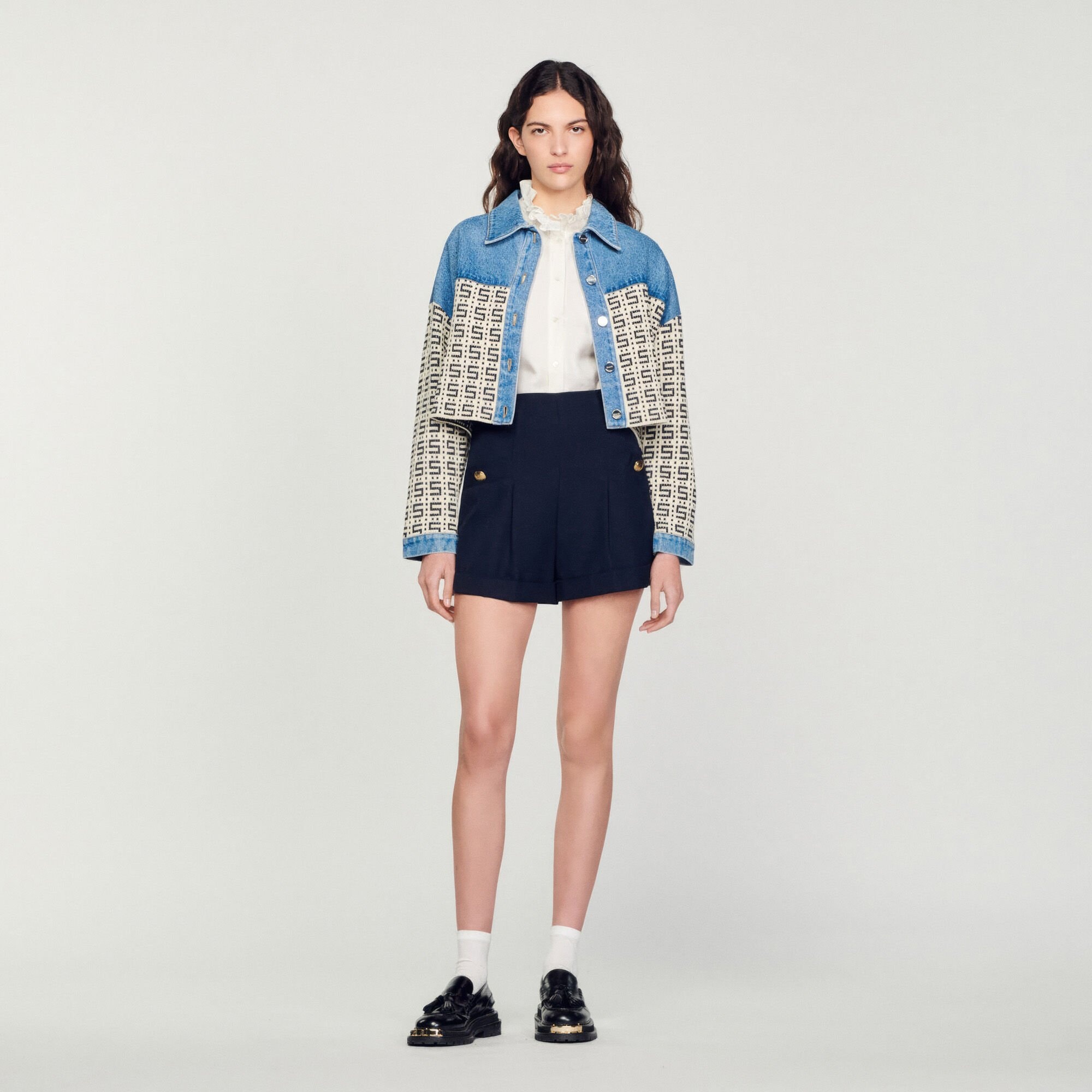 SHORTS WITH TURN-UPS - 2