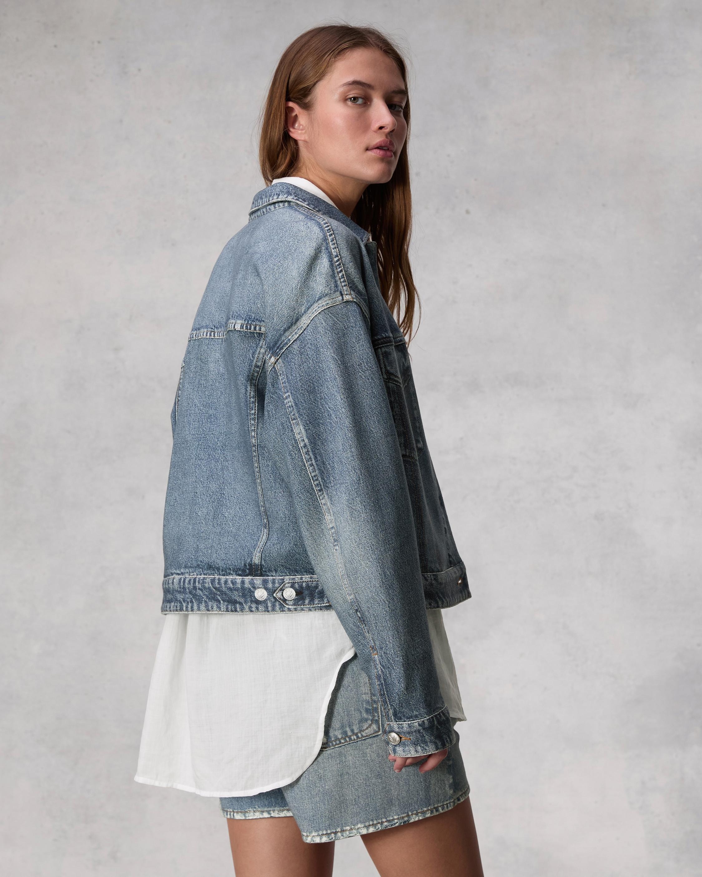 Miramar Cropped Trucker
Relaxed Fit - 5