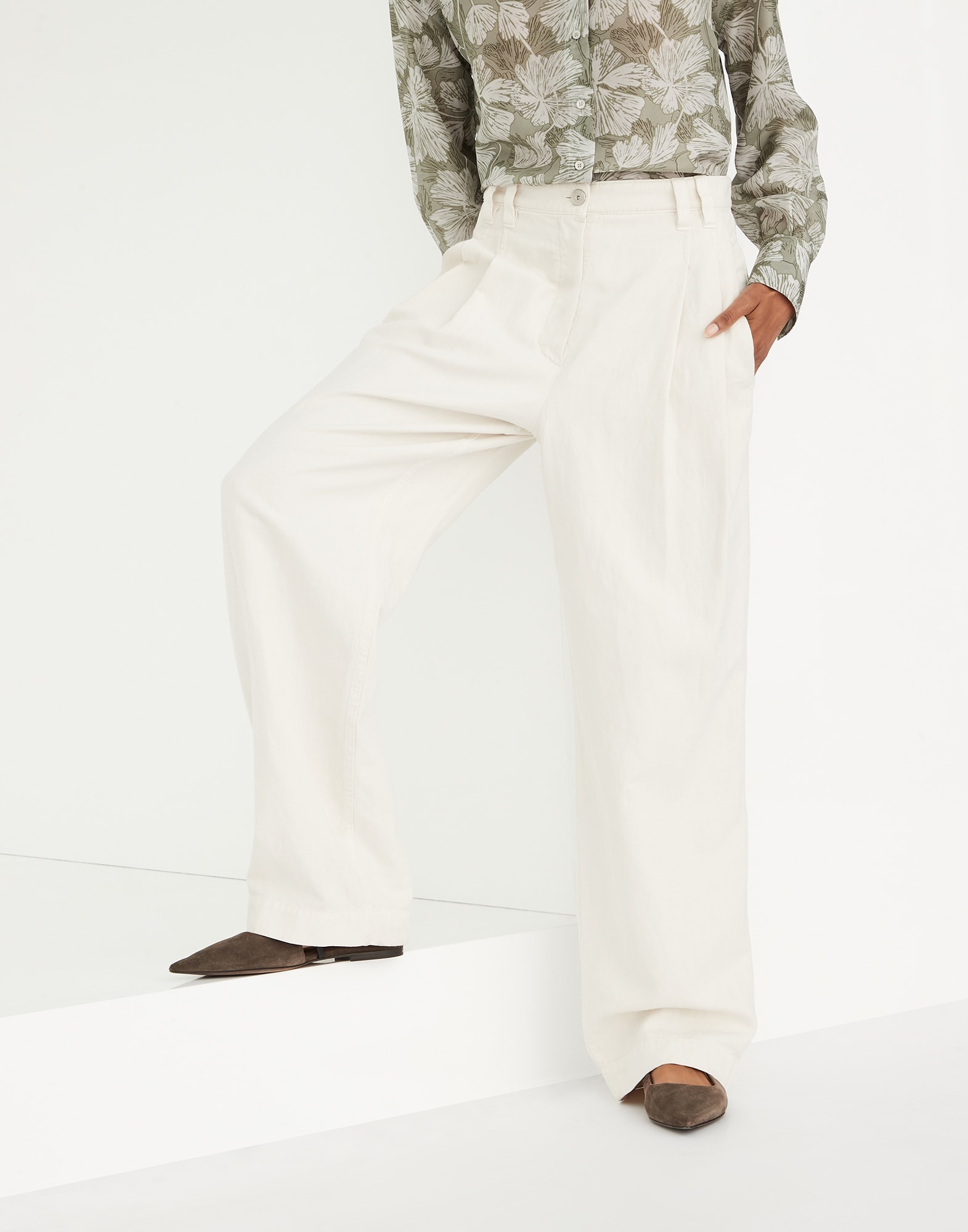 Garment-dyed relaxed trousers in cotton and linen cover - 1