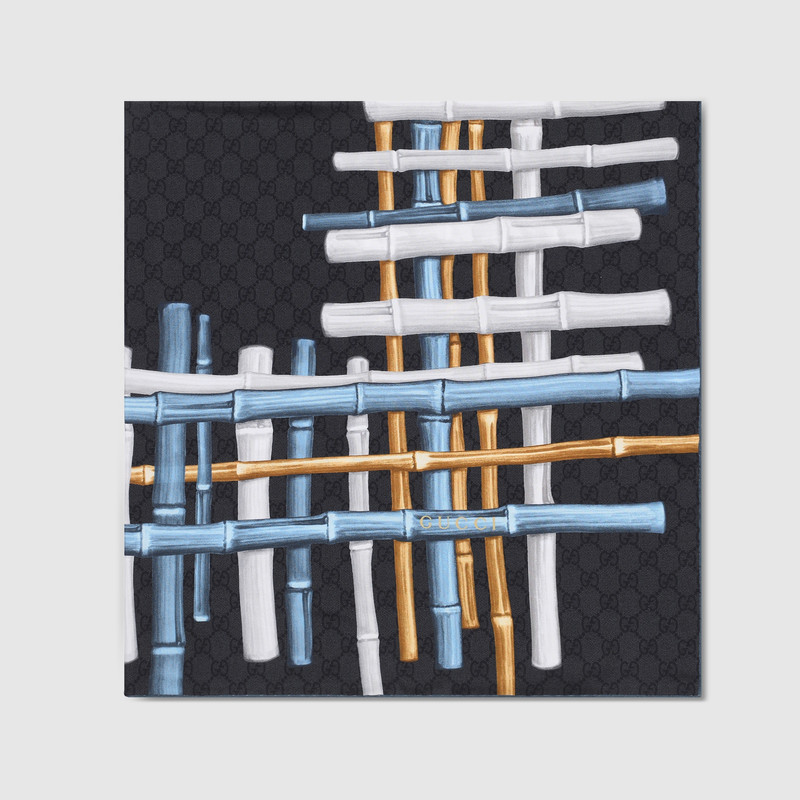 GUCCI Printed silk twill carré outlook