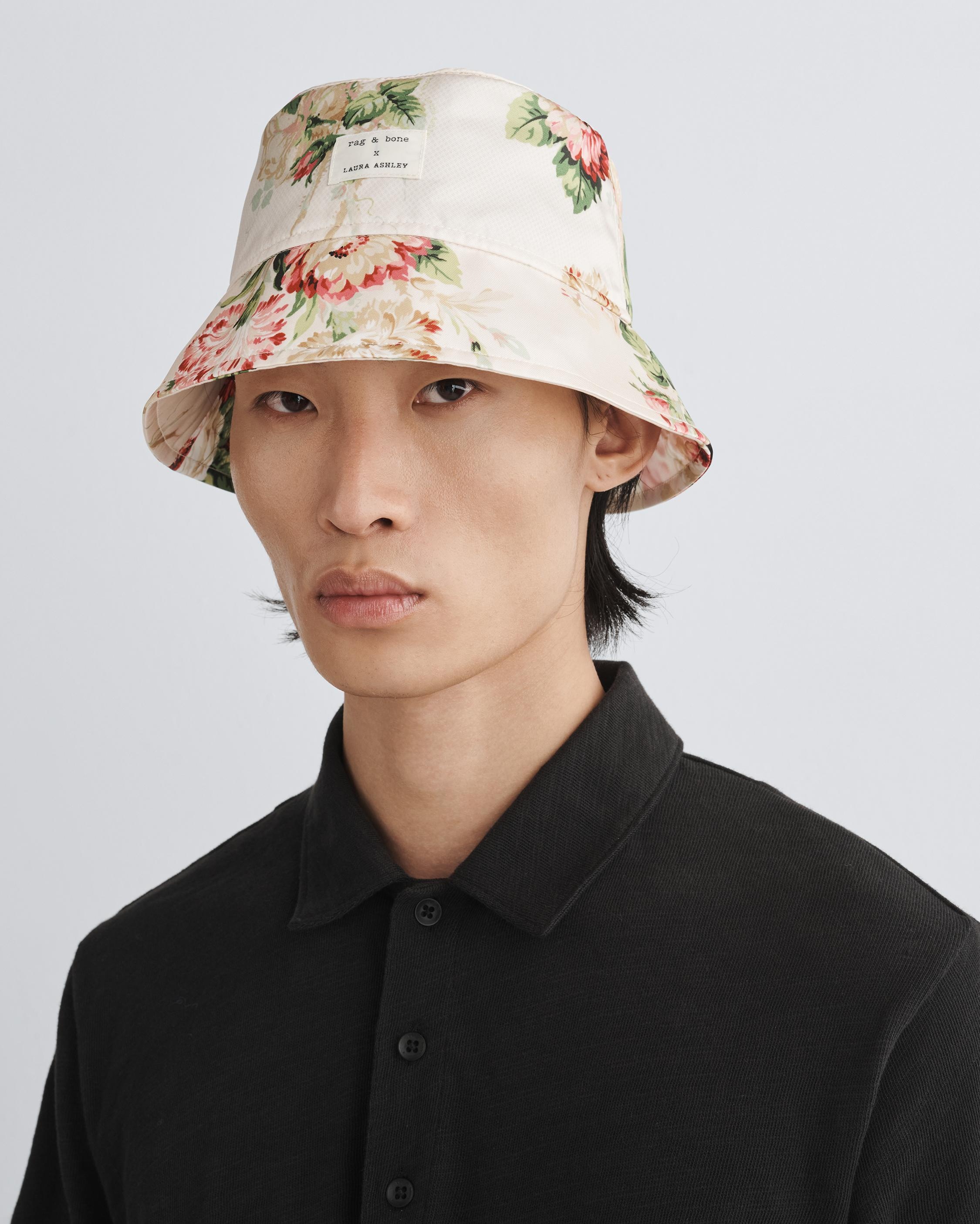 Laura Ashley Bucket Hat
Nylon Hat - 2