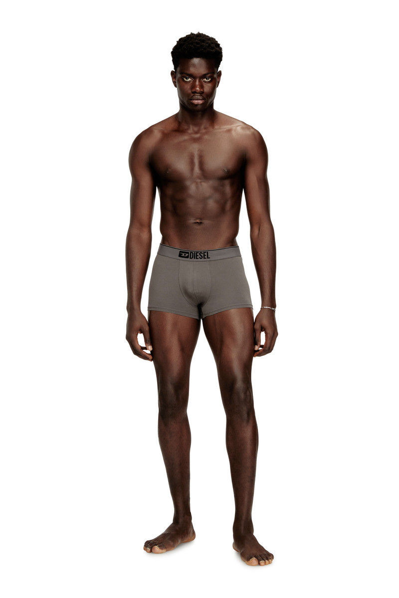 Diesel UMBX-DAMIENTHREEPACK outlook