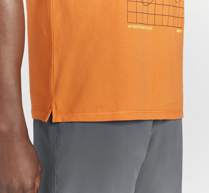 HOKA Men's All-Day Tee outlook
