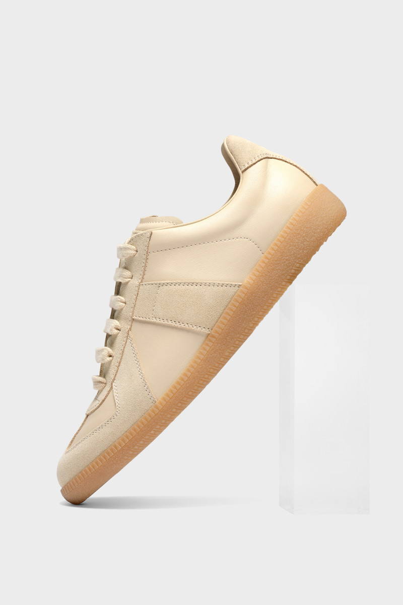 Maison Margiela Replica sneakers outlook