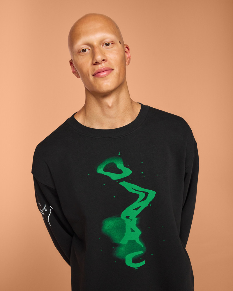 On Graphic Club Crew outlook