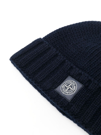 Stone Island logo-patch turn-up beanie outlook